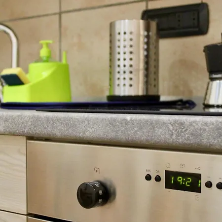 Santa Maria La Nova - 32 * Neapel