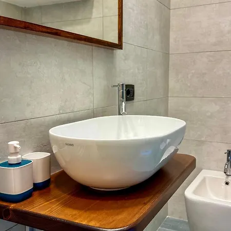 Santa Maria La Nova - 32 Ferienhaus