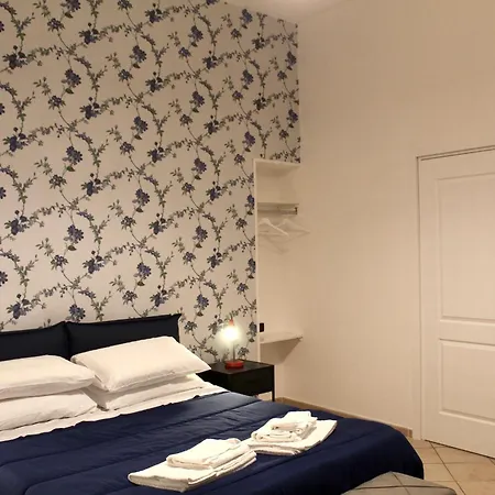 Santa Maria La Nova - 32 Neapel