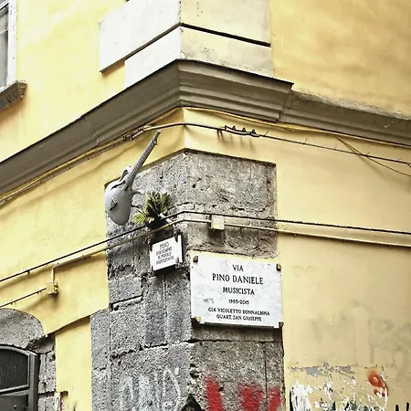 Santa Maria La Nova - 32 بيت للعطل *