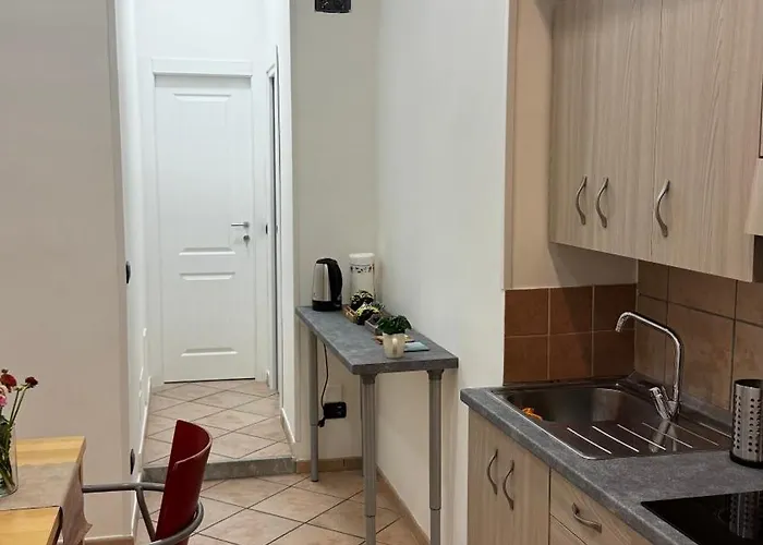 Santa Maria La Nova - 32 בית נופש